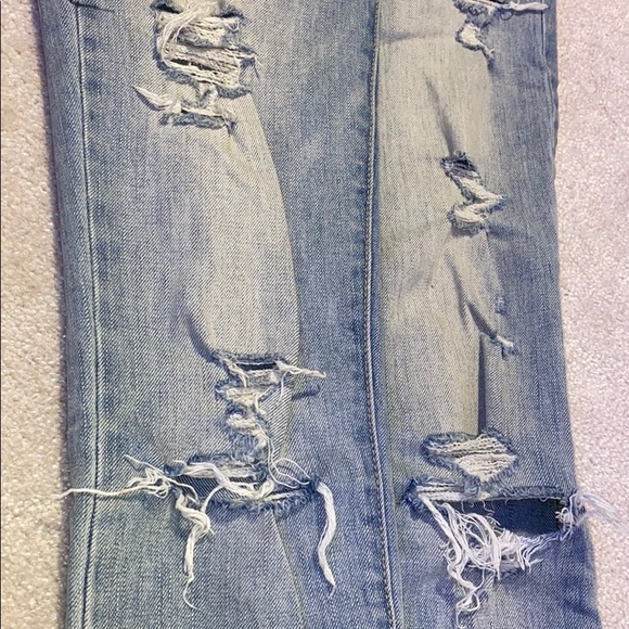 American Eagle Light-Wash Low-Waist Ripped Jeans - Picture 3 of 4